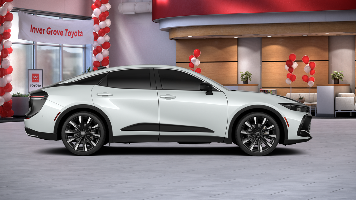 2026 Toyota Crown Platinum - Photo 14