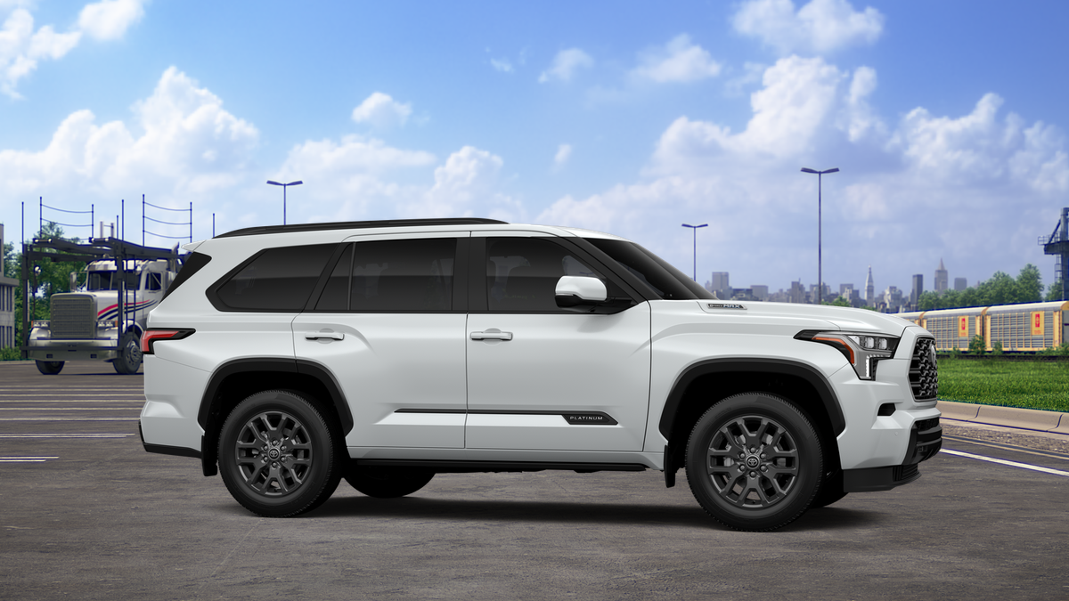 New 2026 Wind Chill Pearl <sup>1</sup> Toyota  Platinum image 15