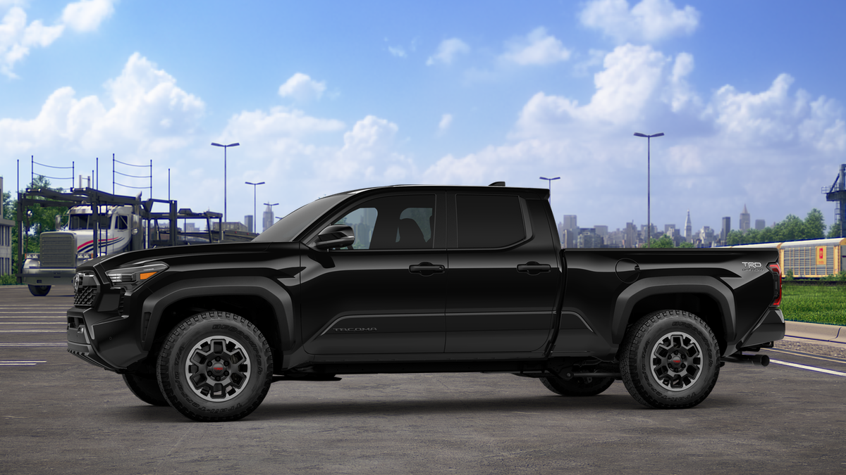 2025 Toyota Tacoma TRD Off-Road Double Cab photo 3