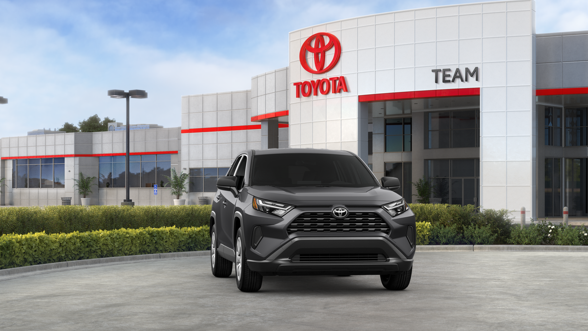2025 Toyota RAV4 LE photo 23