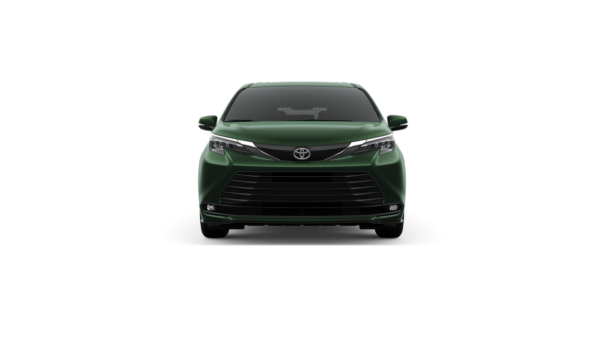 2026 Toyota Sienna XLE's photo