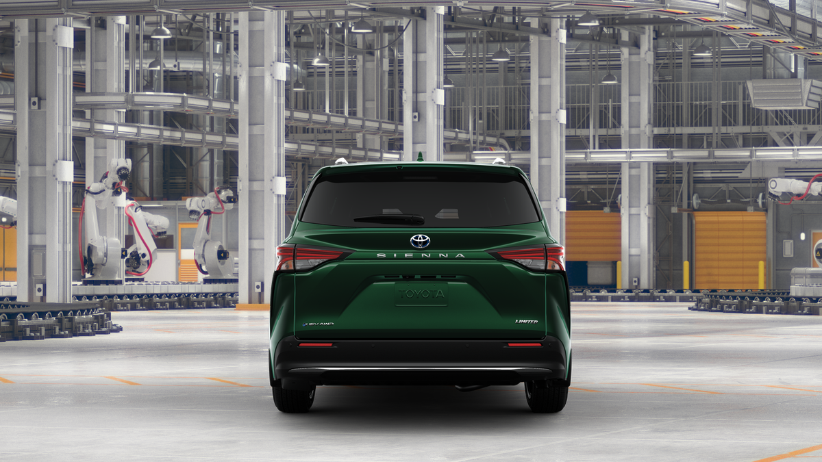 2025 Toyota Sienna Limited photo 10