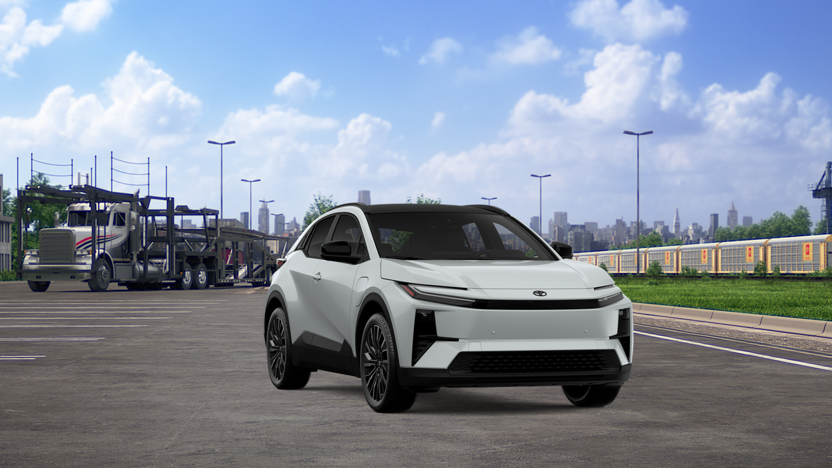 New 2026 Wind Chill Pearl <sup>1</sup> Toyota  XSE image 19