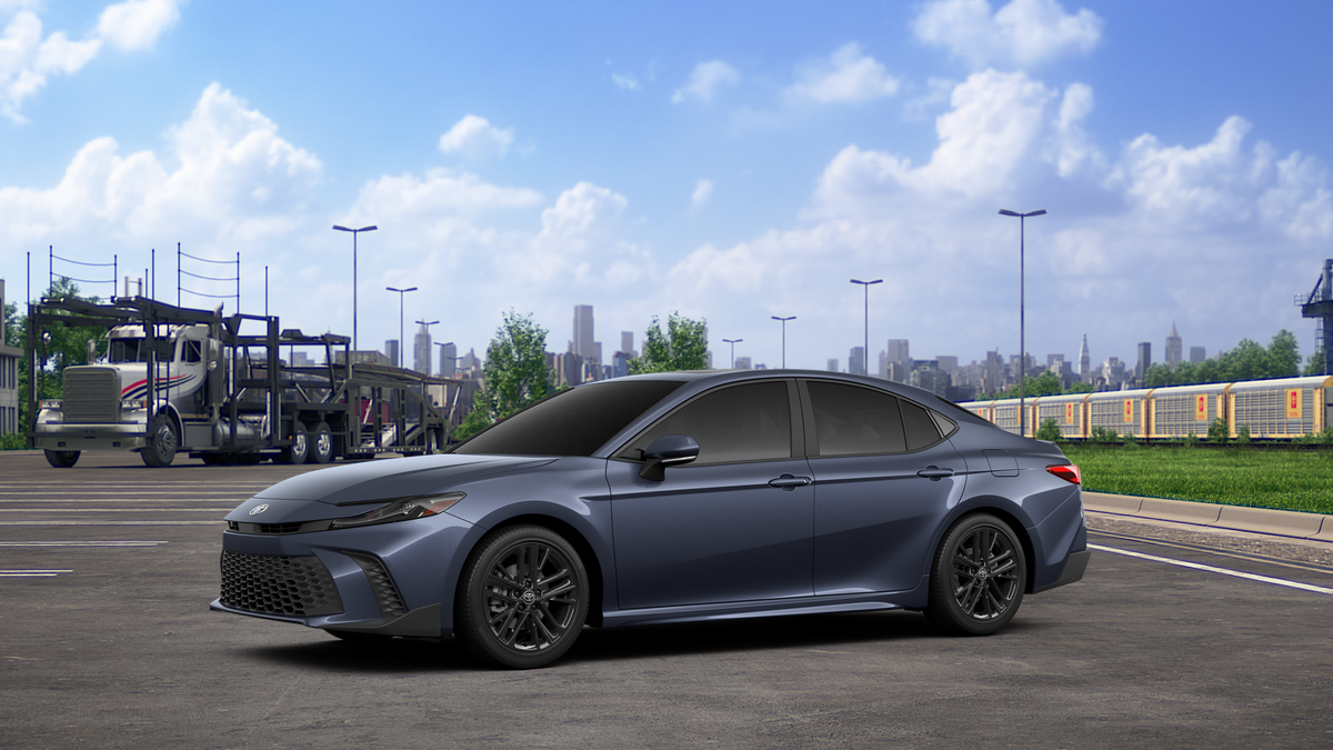 2026 Toyota Camry SE photo 2