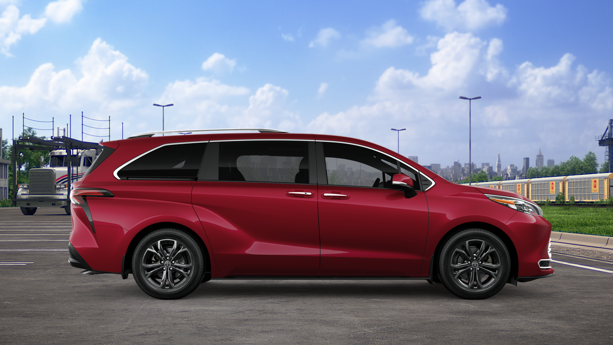 New 2026 Ruby Flare Pearl <sup>1</sup> Toyota  Platinum image 14