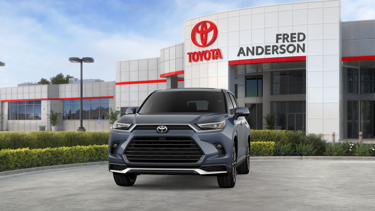 New 2026 Toyota Grand Highlander Hybrid SUV
