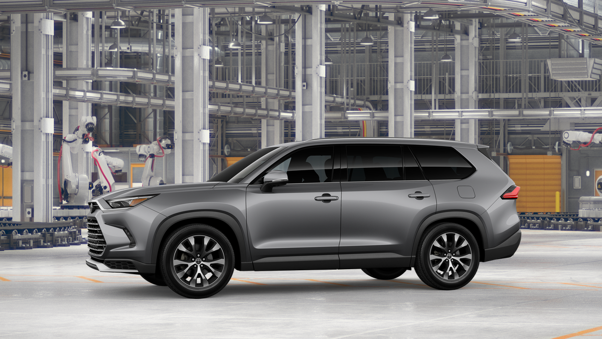 New 2026 Toyota Grand Highlander Hybrid SUV