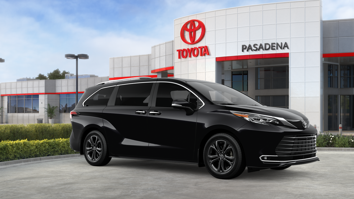 New 2026 Midnight Black Metallic Toyota  Platinum image 43