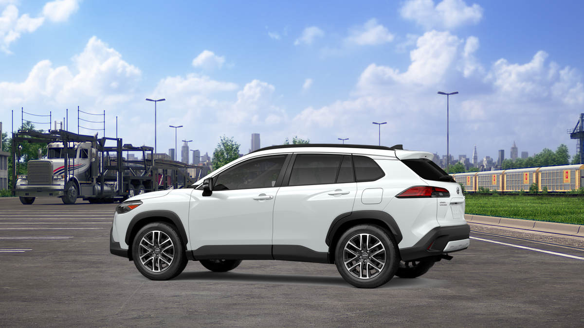 New 2026 Wind Chill Pearl <sup>1</sup> Toyota  XLE image 7