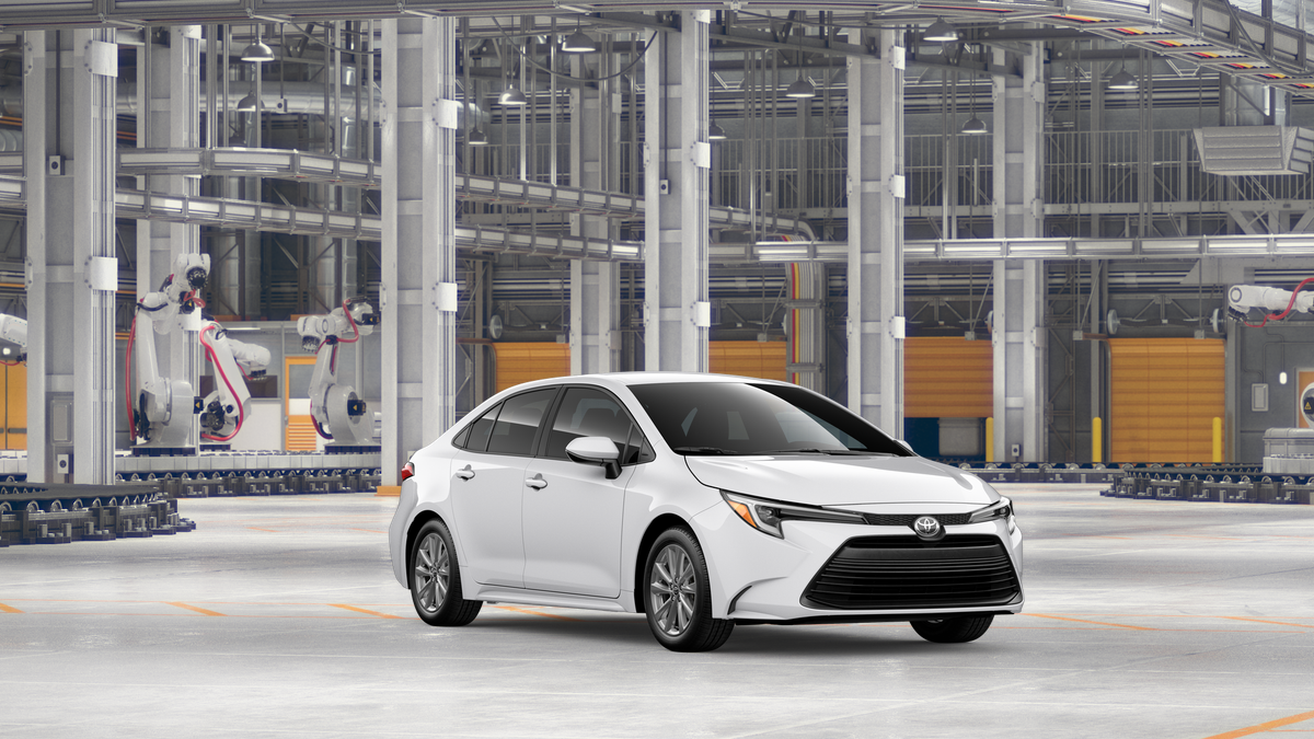New 2027 Ice Cap Toyota  LE image 17