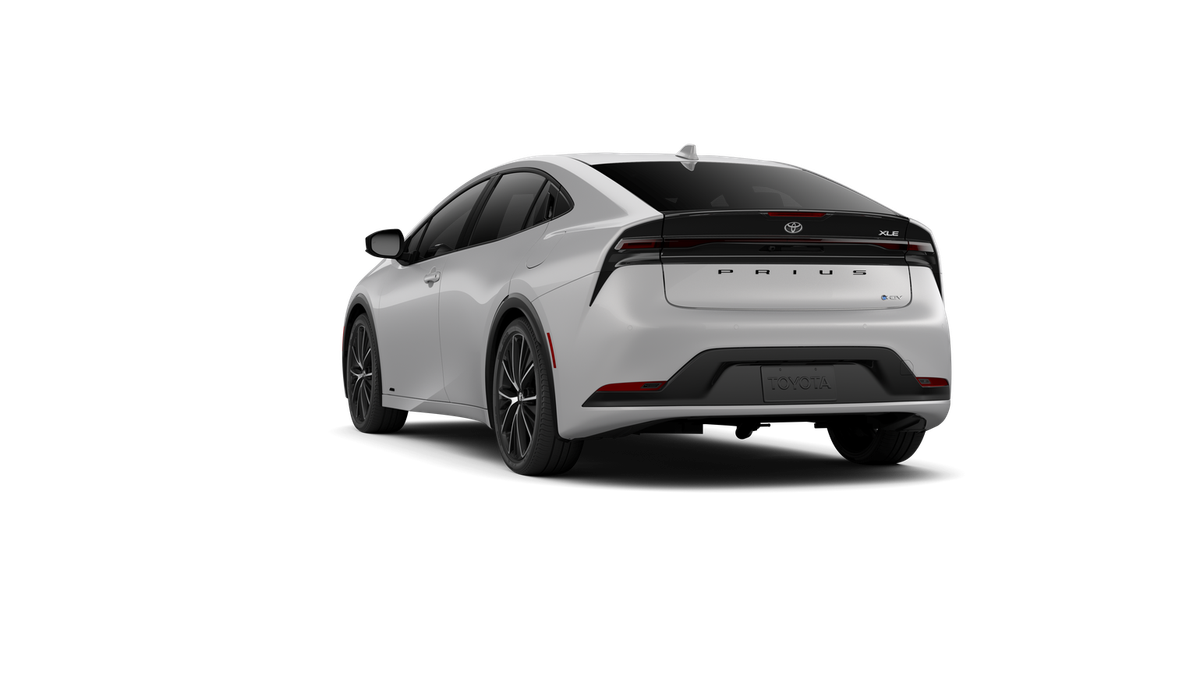 New 2027 Cutting Edge Toyota  XLE AWD image 9