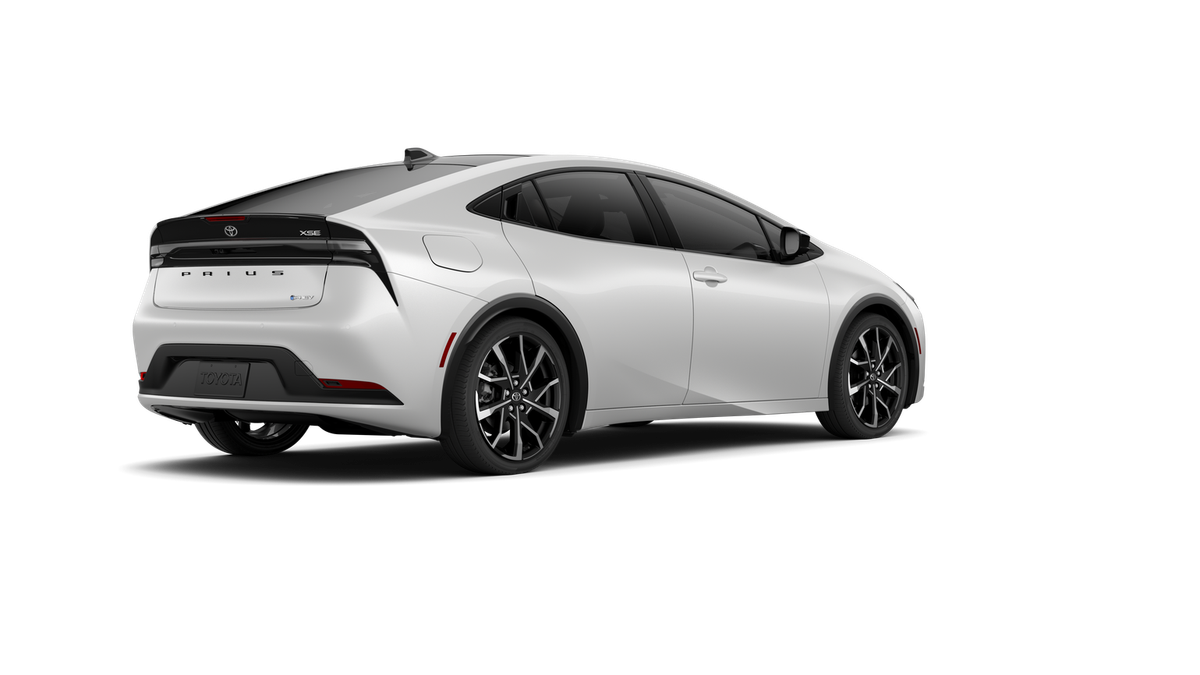 New 2027 Wind Chill Pearl <sup>1</sup> Toyota  XSE Premium image 12