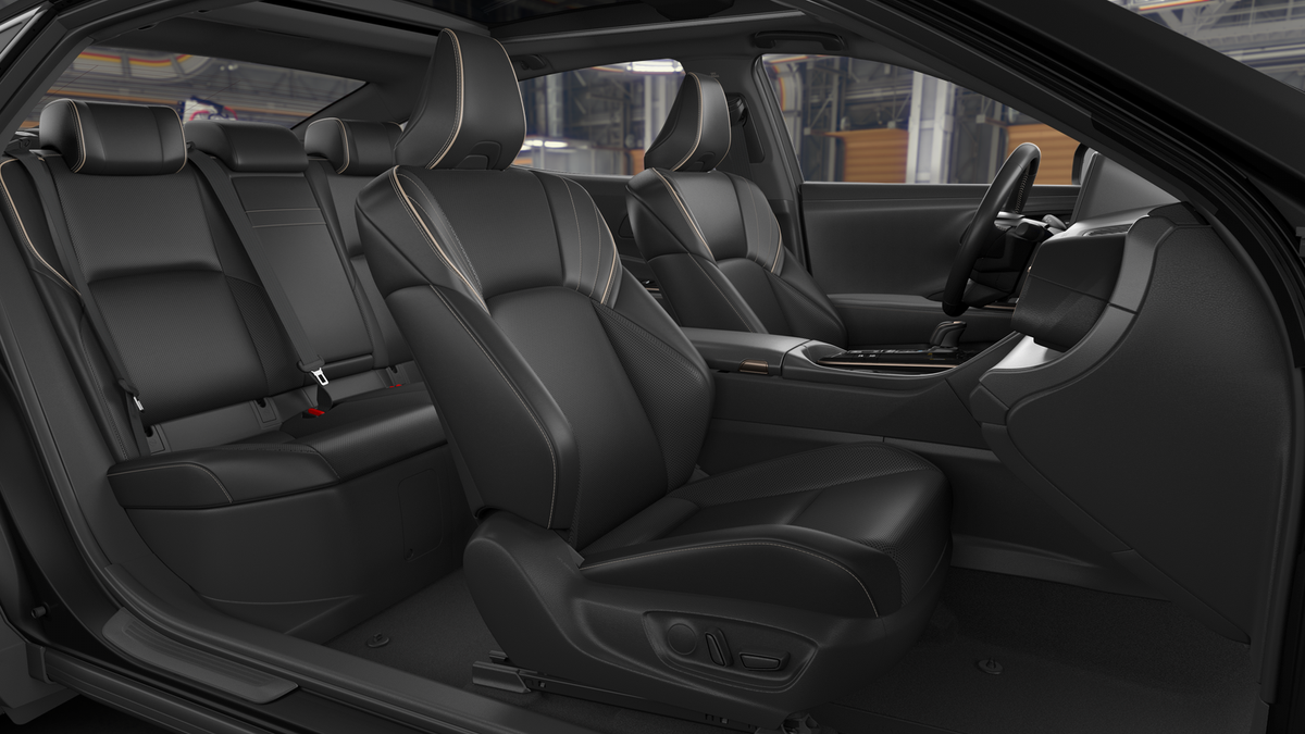 2026 Toyota Crown photo 19