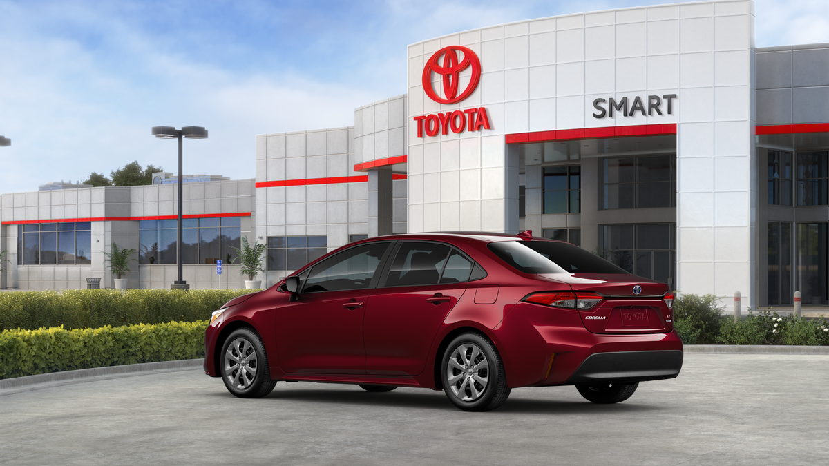 2025 Toyota Corolla Hybrid LE photo 5