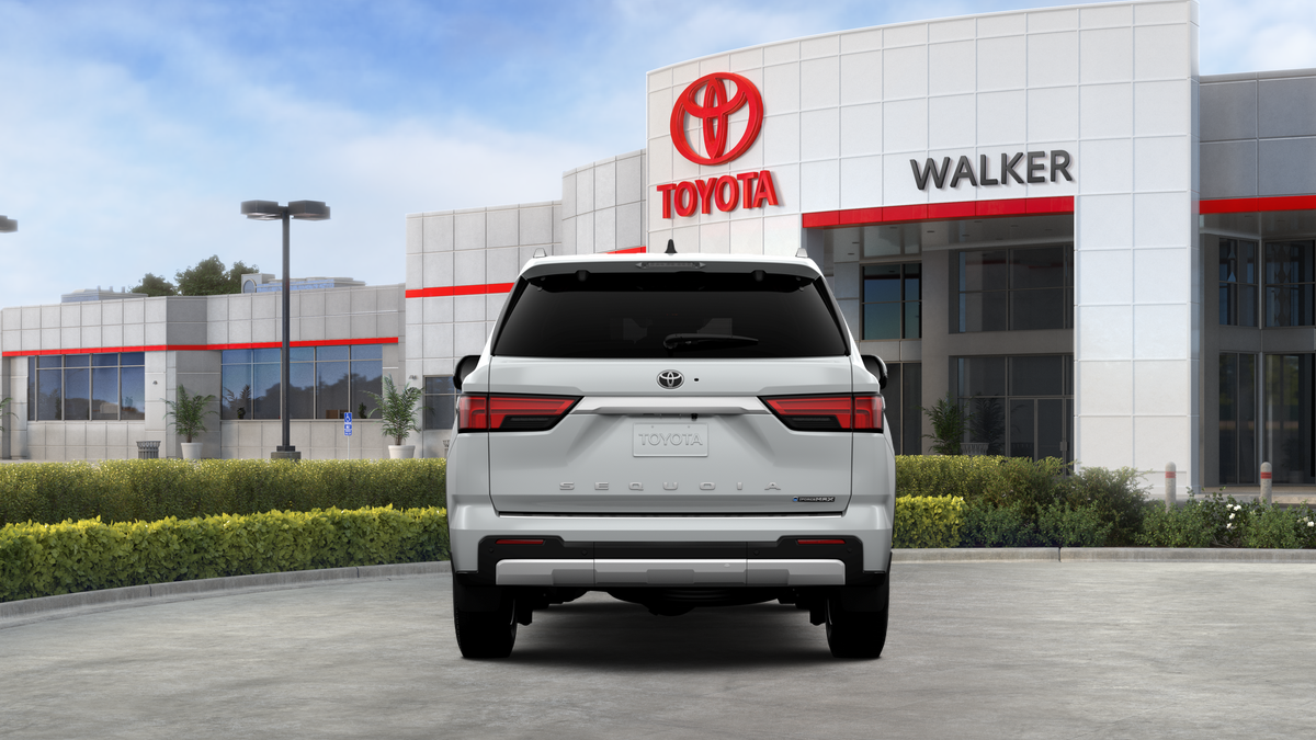 New 2026 Wind Chill Pearl <sup>1</sup> Toyota  Limited image 10