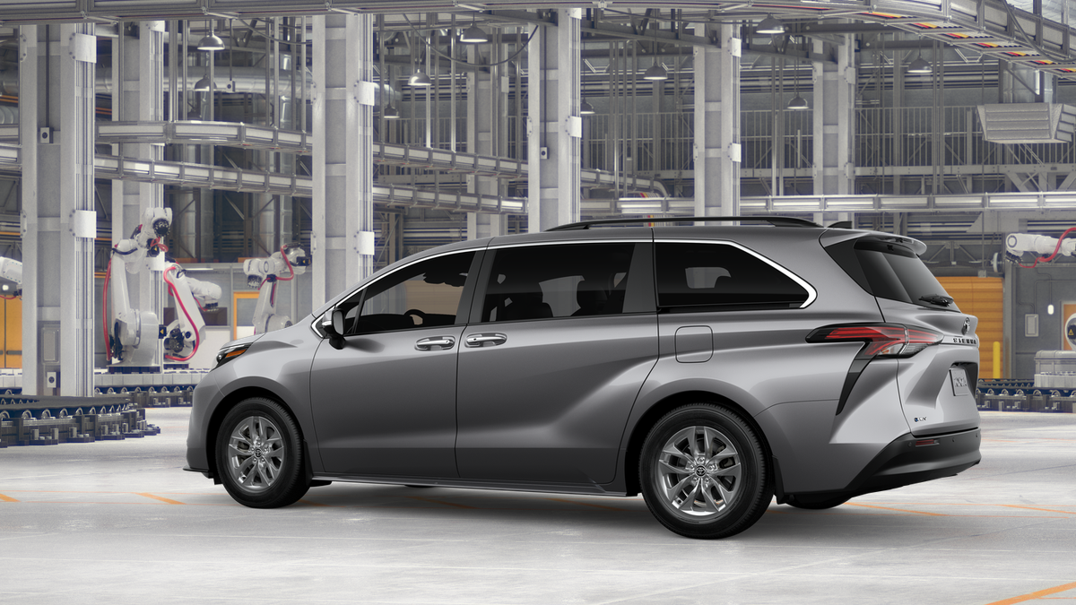 New 2026 Heavy Metal <sup>1</sup> Toyota  XLE image 7