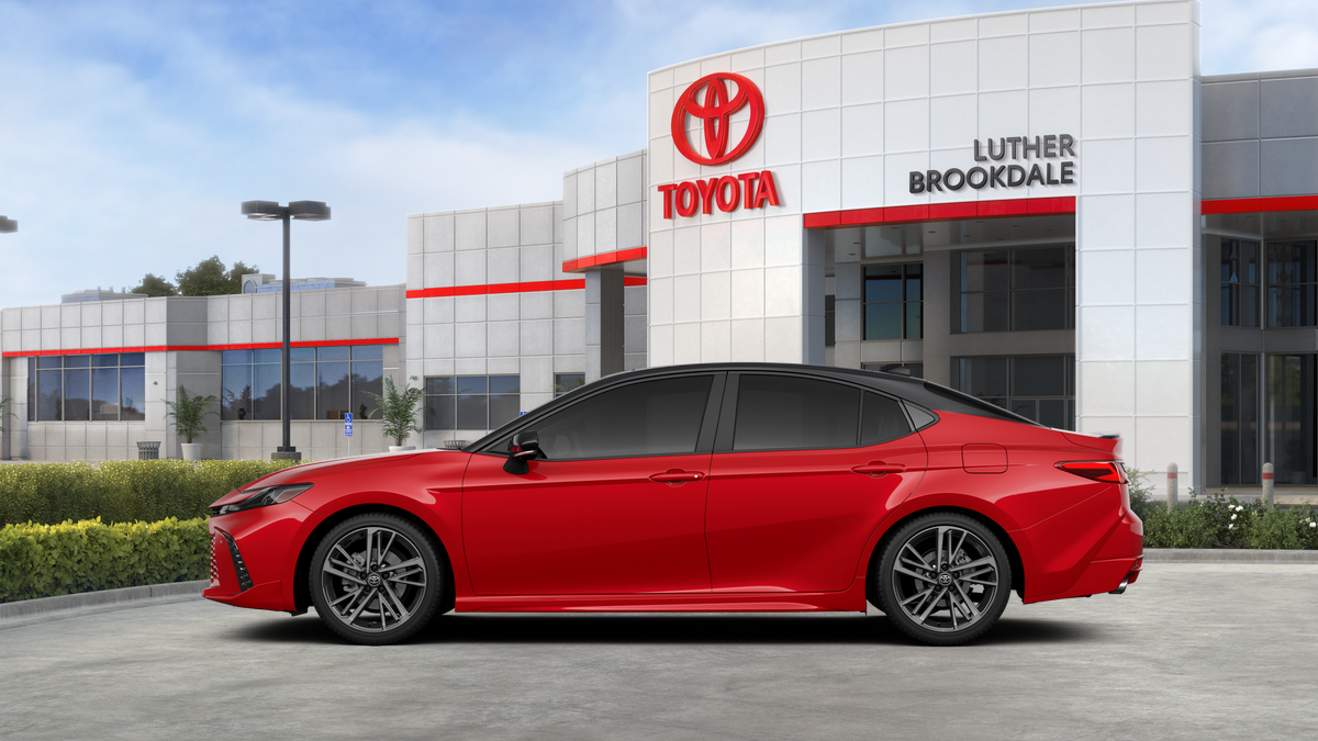 2025 Toyota Camry XSE photo 4