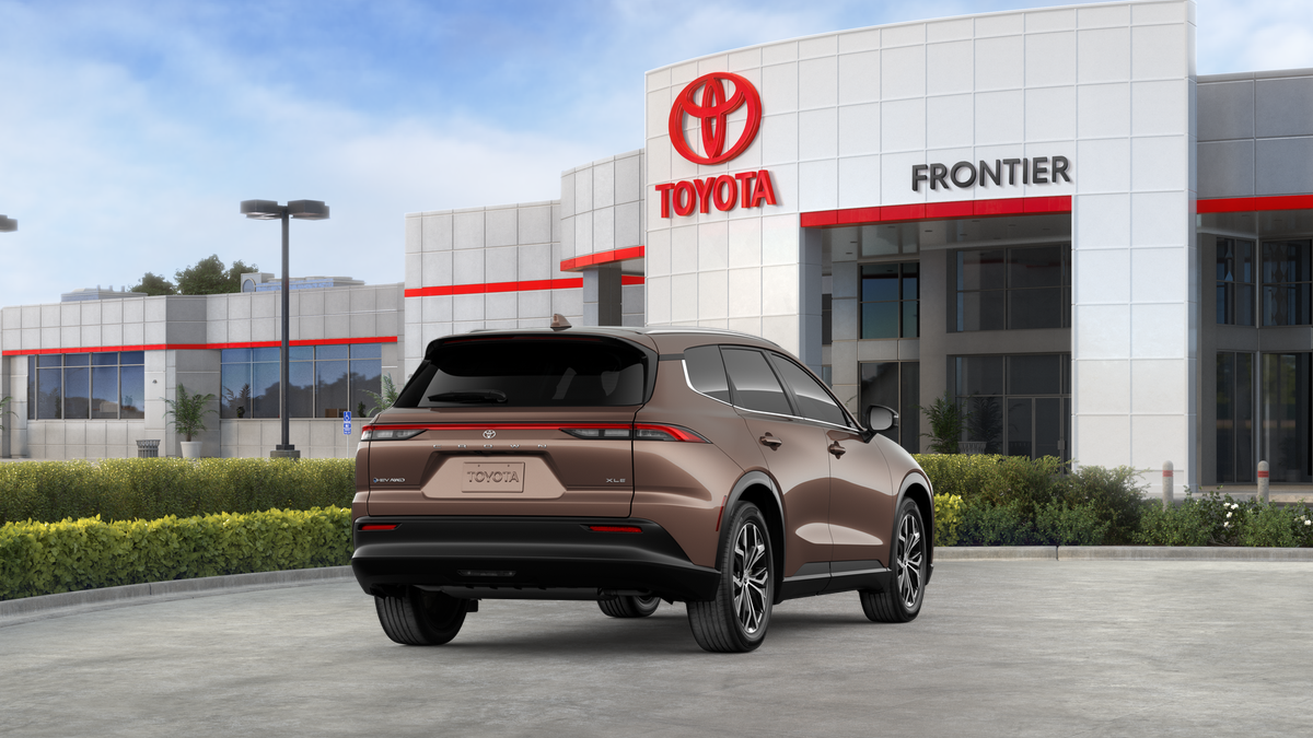 Toyota Crown Signia XLE 2.5L 4-Cyl. Hybrid Engine All-Wheel Drive [8]
