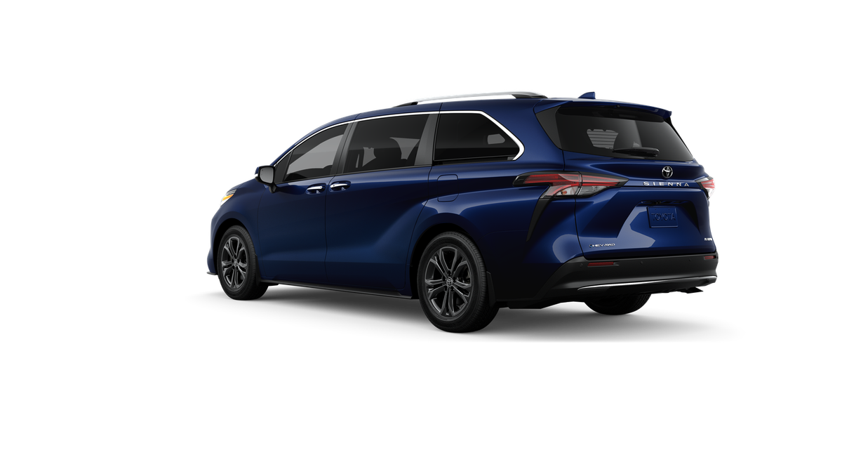 2026 Toyota Sienna Platinum photo 2