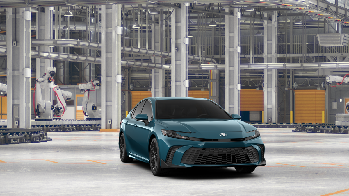 2026 Toyota Camry SE photo 15