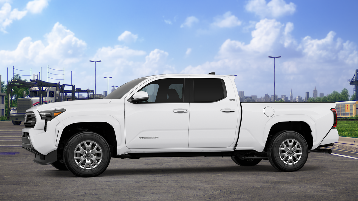 New 2026 Ice Cap Toyota  SR5 image 5