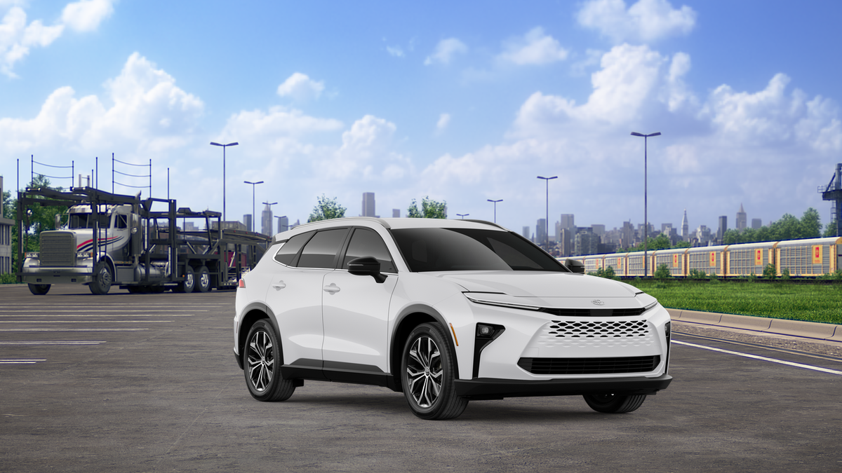 New 2026 Oxygen White <sup>1</sup> Toyota  XLE image 17