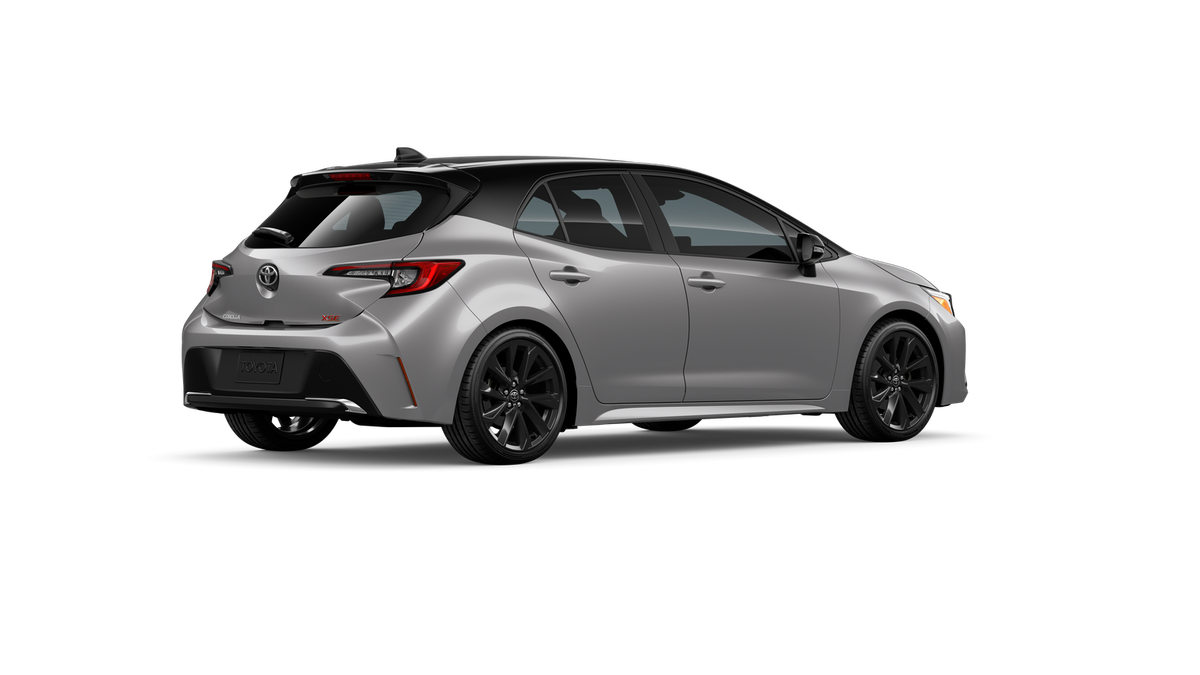 2026 Toyota Corolla Hatchback XSE - Photo 29