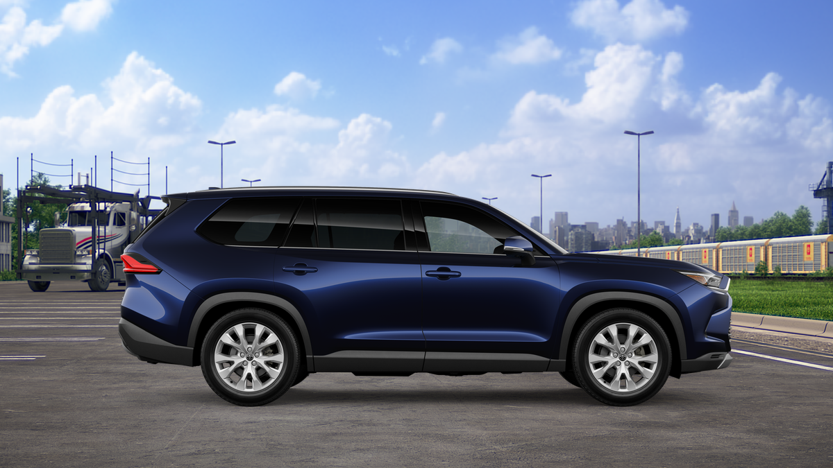 2026 Toyota Highlander Hybrid Limited photo 14