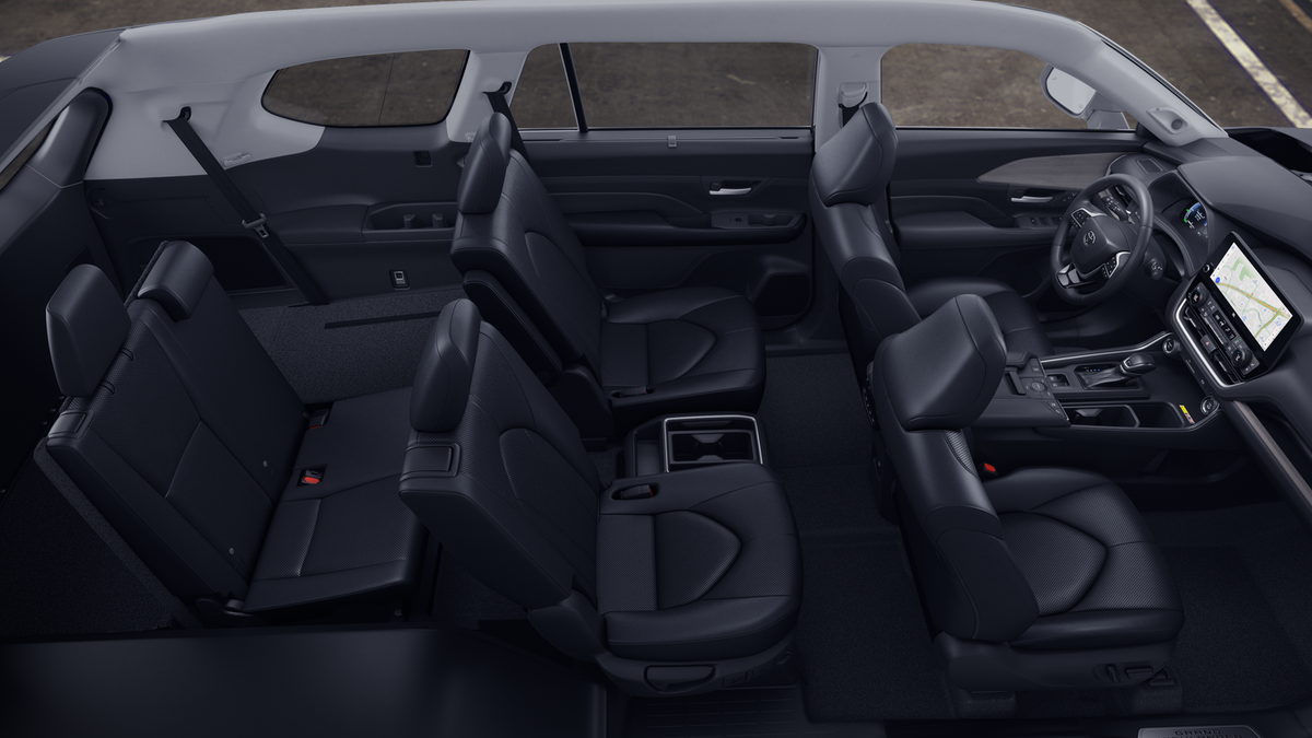 2026 Toyota Highlander Hybrid Limited photo 22