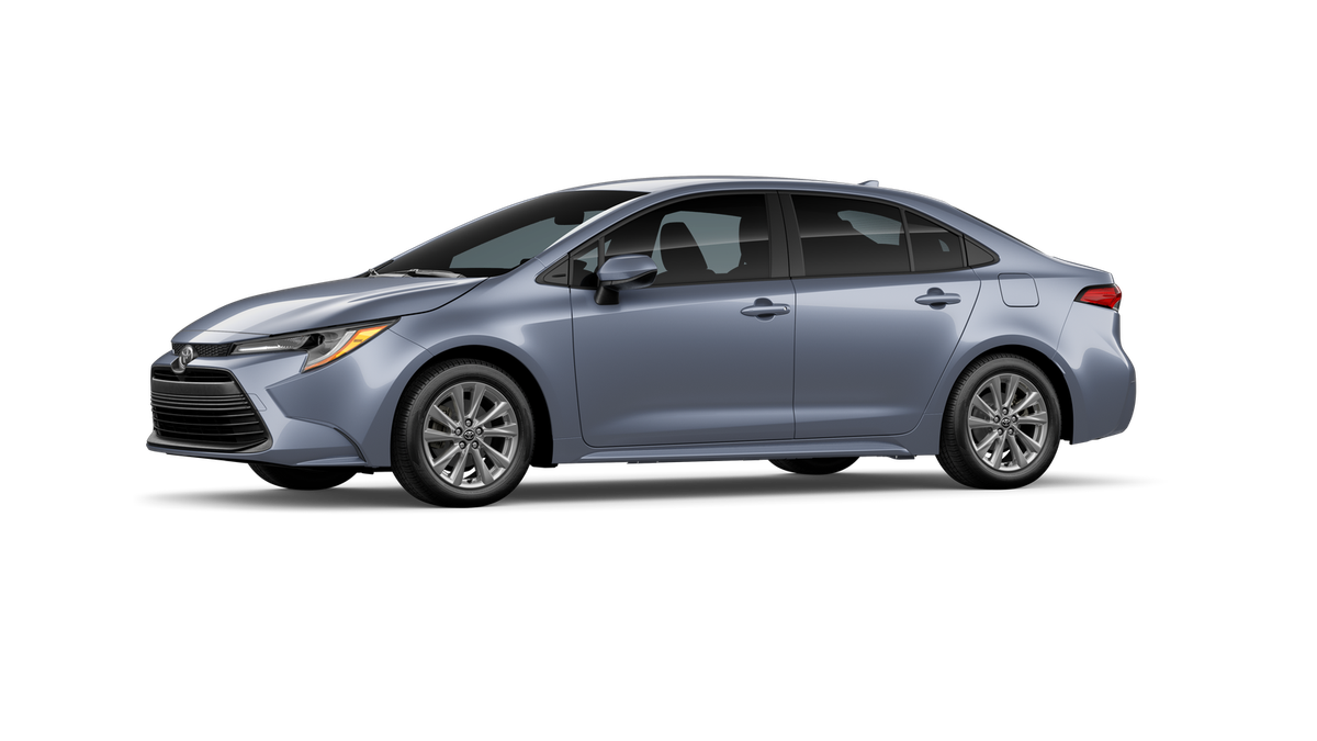2026 Toyota Corolla LE photo 4