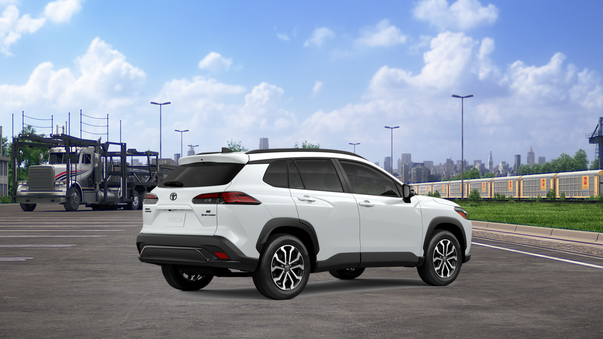 New 2026 Wind Chill Pearl <sup>1</sup> Toyota  SE image 12