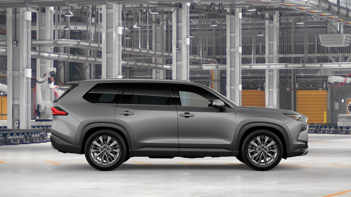 New 2026 Heavy Metal <sup>1</sup> Toyota  Platinum image 14