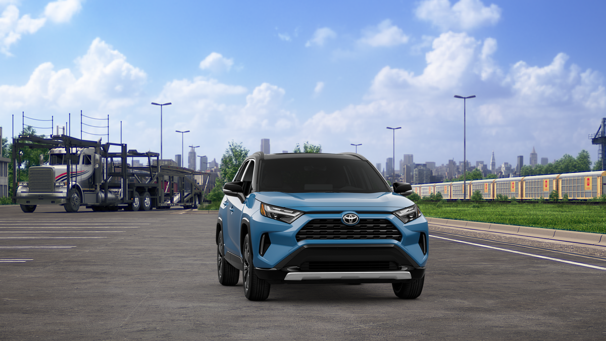 2025 Toyota RAV4 Hybrid XSE photo 16