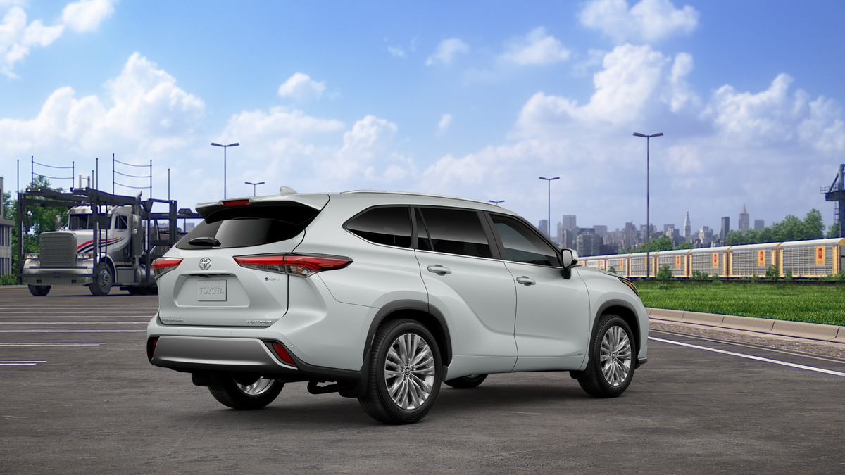 2025 Toyota Highlander Hybrid Platinum photo 12