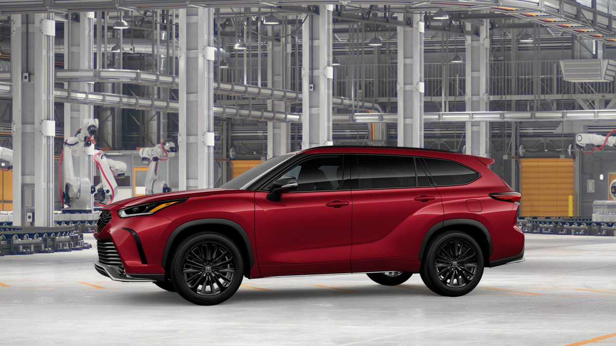 New 2026 Toyota Highlander SUV