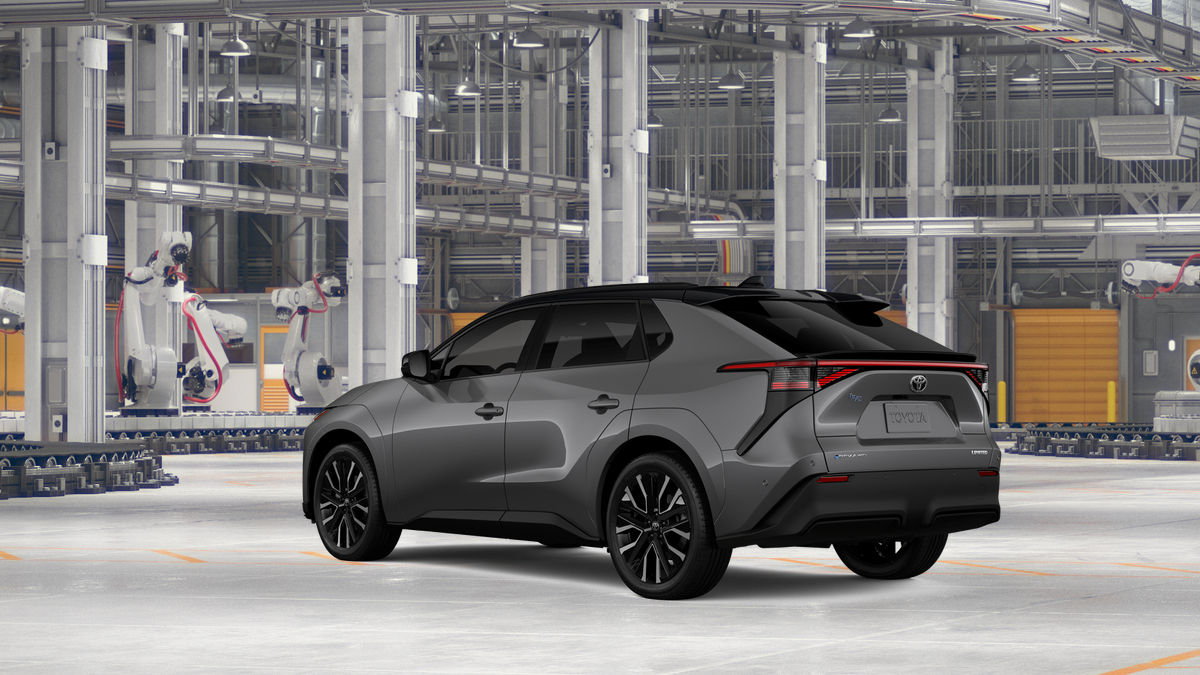 New 2026 Heavy Metal with Midnight Black Metallic roof <sup>1</sup> Toyota  Limited image 8