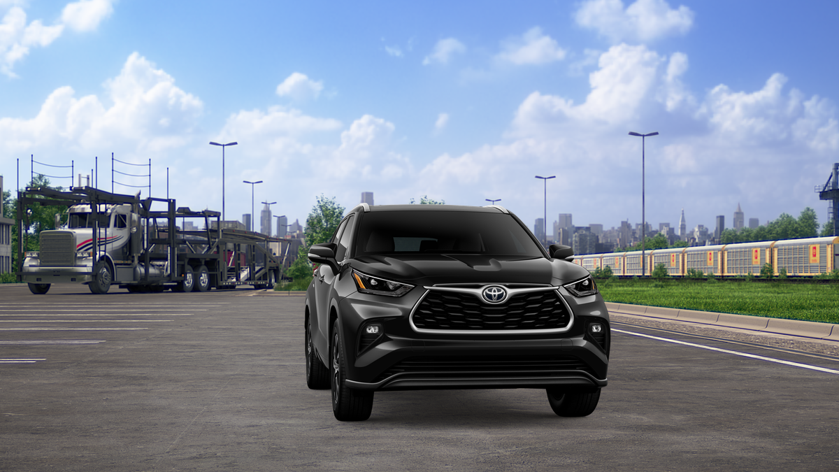 New 2026 Midnight Black Metallic Toyota  XLE image 18