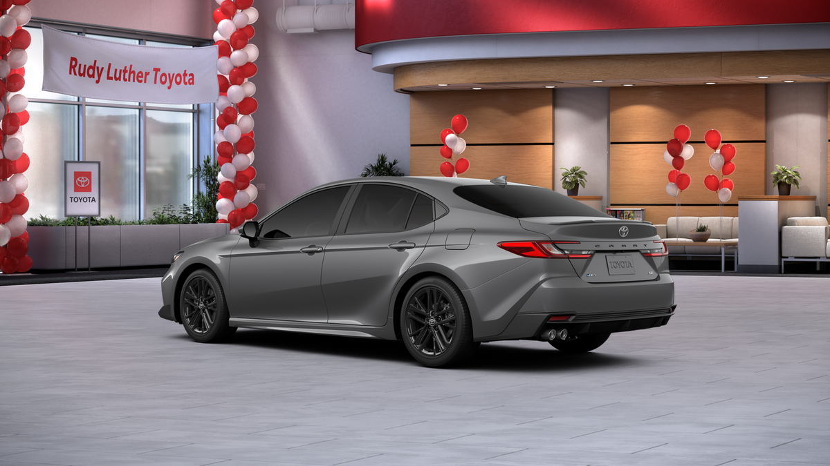 2026 Toyota Camry SE photo 4