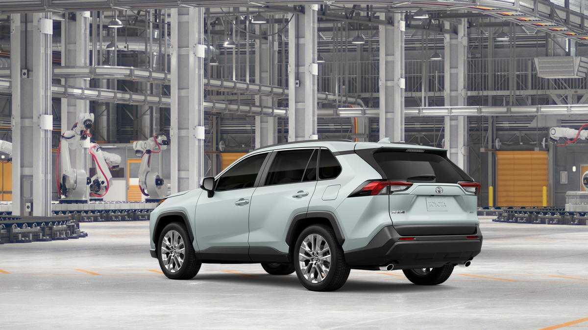 2025 Toyota RAV4 XLE Premium photo 5