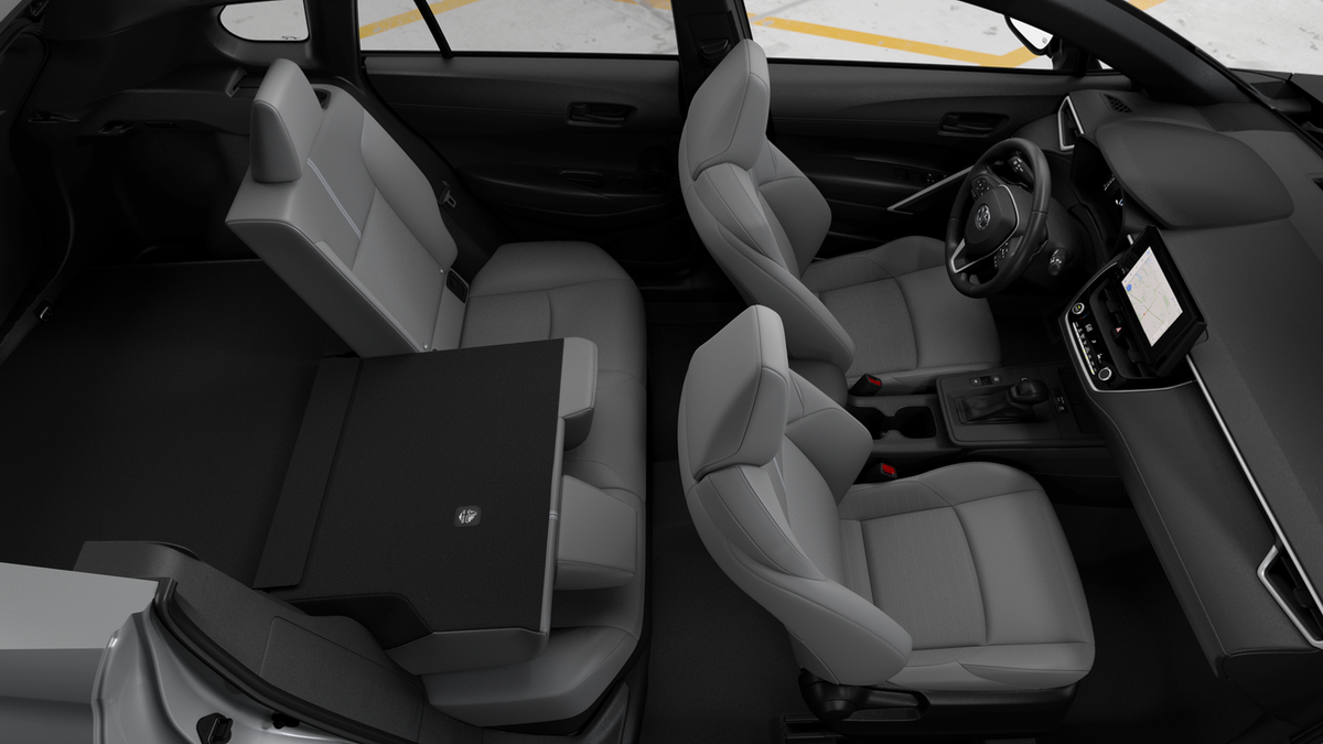 New 2026 Wind Chill Pearl <sup>1</sup> Toyota  SE image 4