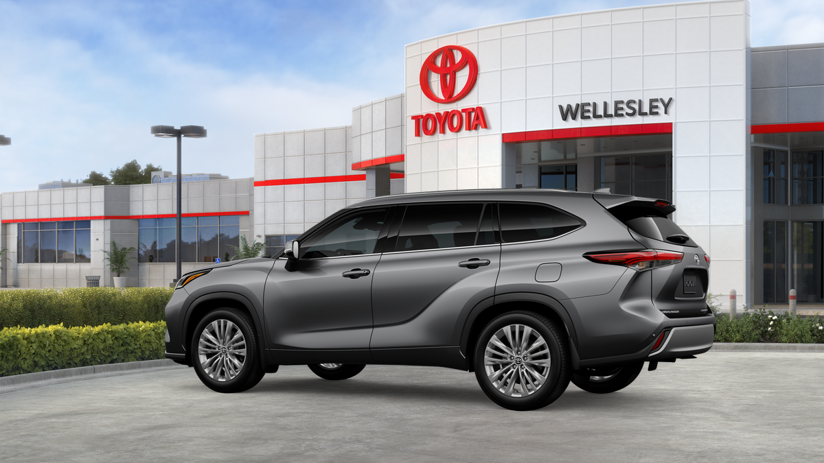 New 2026 Toyota Highlander SUV