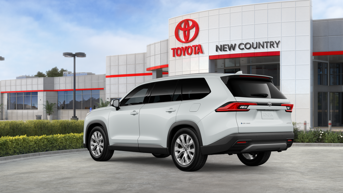 2026 Toyota Highlander Hybrid Limited photo 36