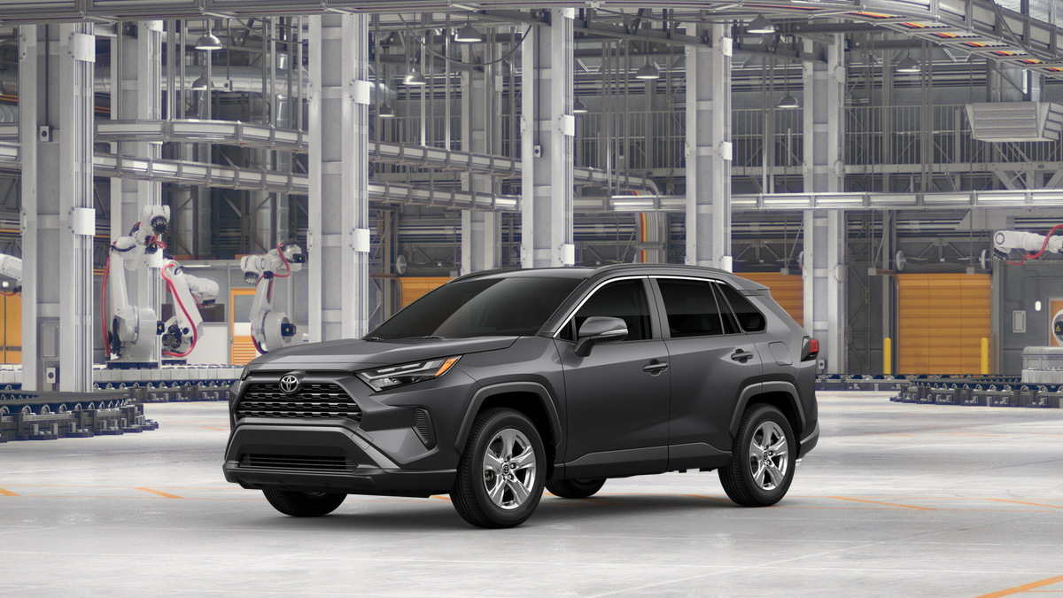 2025 Toyota RAV4 XLE photo 3