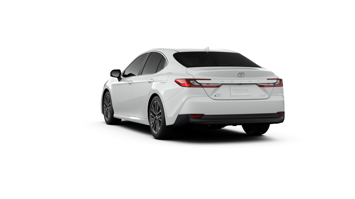 New 2026 Wind Chill Pearl <sup>1</sup> Toyota  XLE AWD image 9
