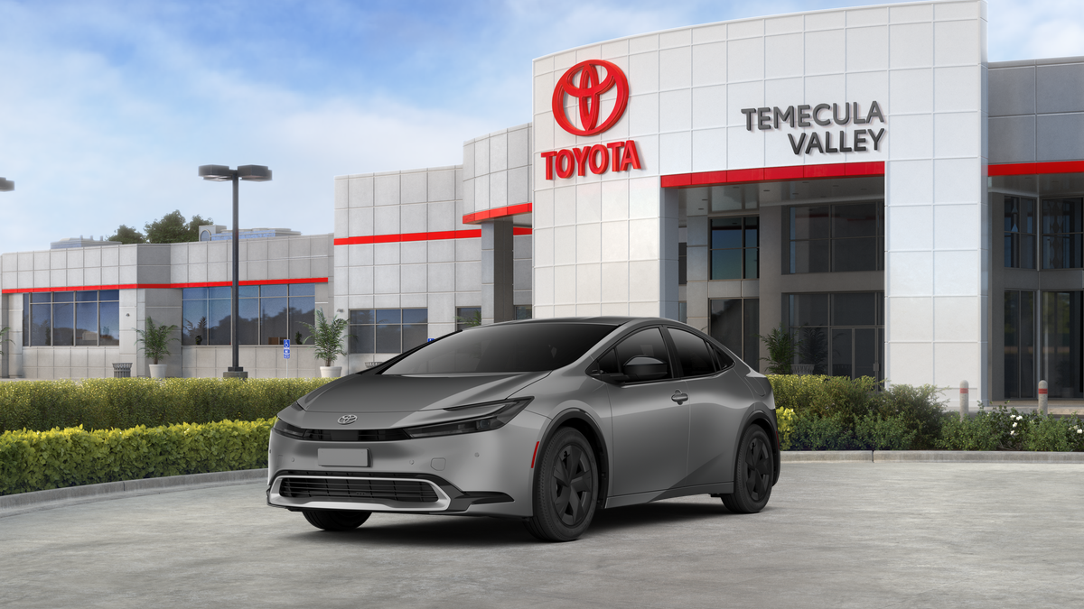 2027 Toyota Prius Plug-in Hybrid  SE