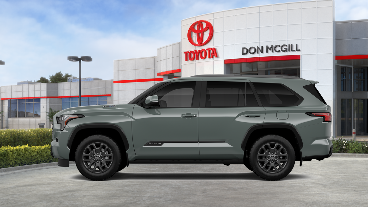 2026 Toyota Sequoia Platinum photo 4