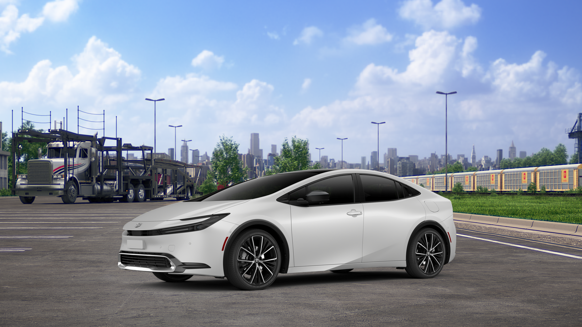 New 2026 Wind Chill Pearl <sup>1</sup> Toyota  Limited image 3