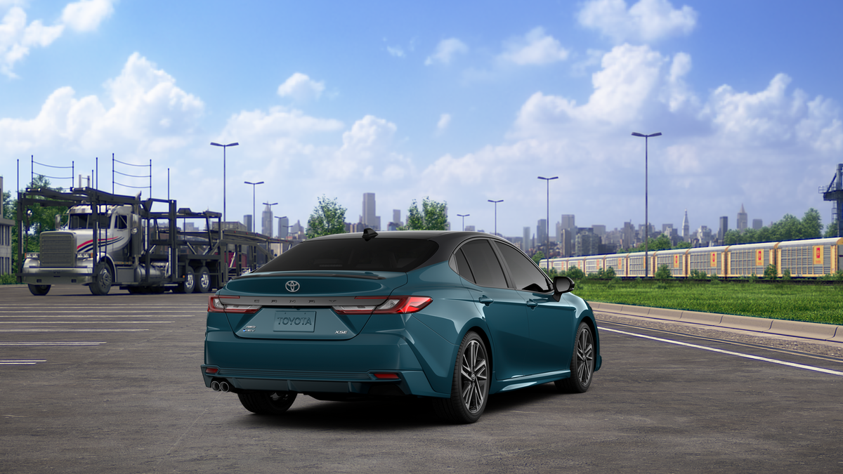 New 2026 Ocean Gem with Midnight Black Metallic roof <sup>1</sup> Toyota  XSE AWD image 11