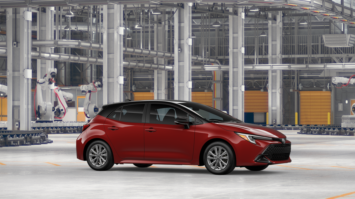New 2026 Finish Line Red with Midnight Black Metallic roof <sup>1</sup> Toyota  SE image 15
