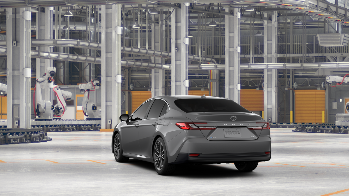 2026 Toyota Camry XLE photo 7